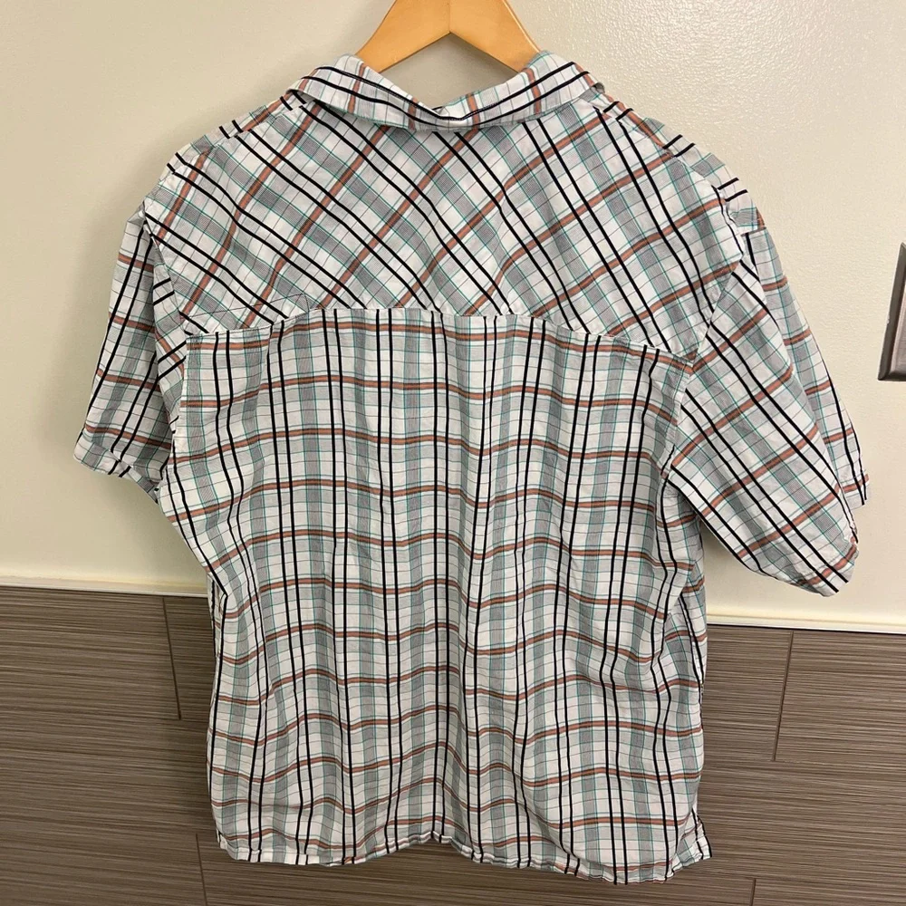 Merrell SS Button Up - L - Picture 4 of 4
